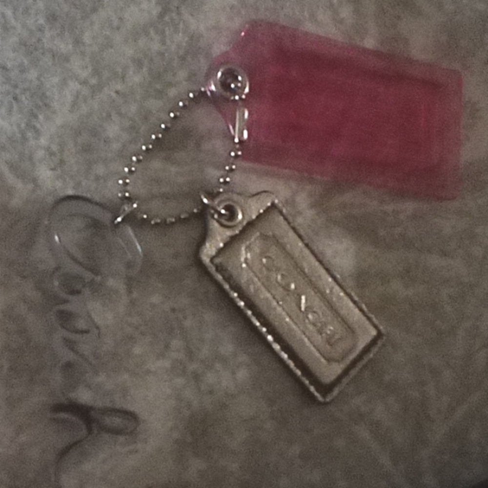 Coach tags
